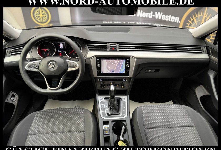 Volkswagen Passat Variant Passat Variant 1.6 TDI DSG Navi/LED/Spurhalte