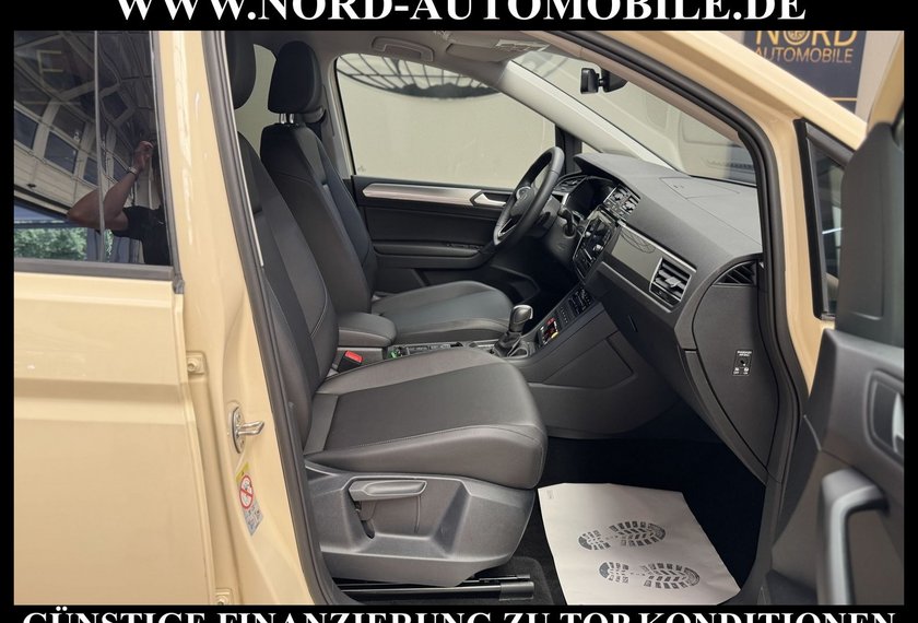 Volkswagen Touran Touran 2.0 TDI DSG Taxi Leder/SIDE&amp;LANE/PDC