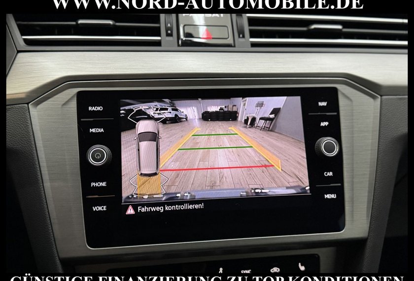 Volkswagen Passat Variant Passat Variant 2.0 TDI DSG AHK/Kamera/Navi/LED