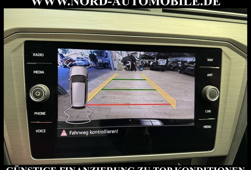 Volkswagen Passat Variant Passat Variant 2.0 TDI DSG AHK/Kamer/Navi/LED