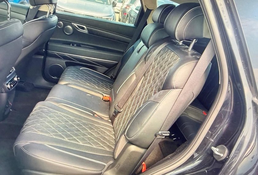 Genesis GV80 GV80 3.0 D AWD LUXURY *7-SITZER*22Z*LEDER*ACC*