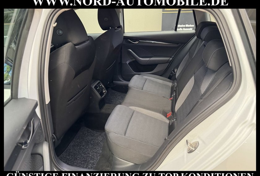 Skoda Octavia Octavia Combi iV Ambition 1.4 TSI DSG Kamera/LED