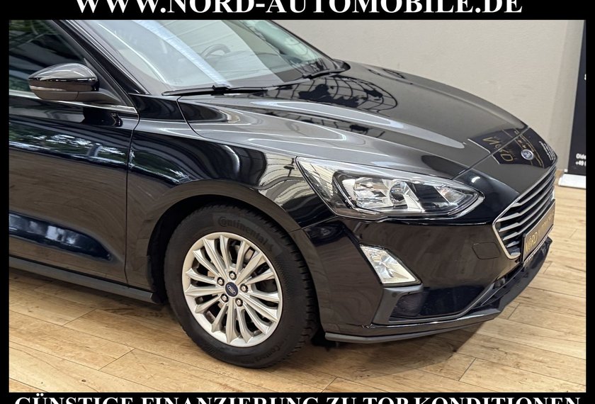 Ford Focus Focus Turnier 1.5 Eco Titanium *AHK*ACC*LED*B&amp;O*