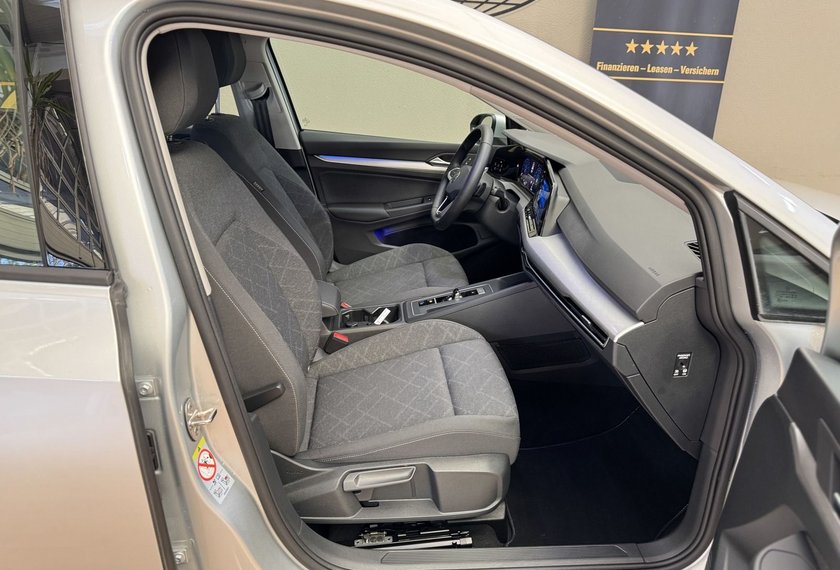 Volkswagen Golf Golf Variant Life 1.5 eTSI DSG AHK/Navi/LED/