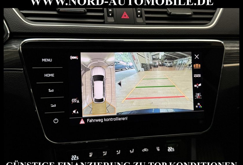 Skoda Superb Superb Combi 2.0 TDI Style 4x4 DSG AHK/Leder/Kam