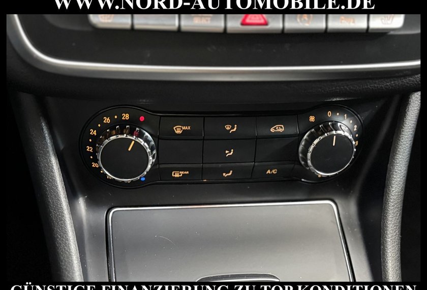 Mercedes-Benz CLA 180 CLA 180 Coupé *LED*Navi*Kamera*AHK*17Z-AMG*