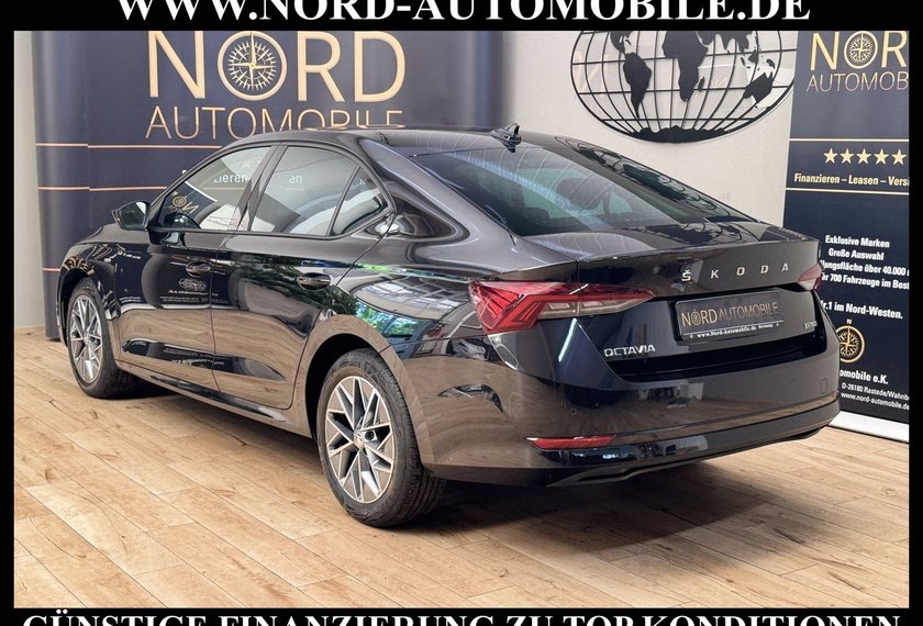 Skoda Octavia Octavia Limousine Ambition Tour 1.5 TSI DSG AHK