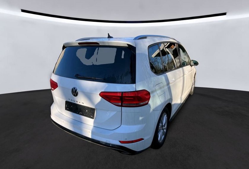 Volkswagen Touran Touran R-LINE 1.5 TSI *AHK*18Z*LED*ACC*UPE:46