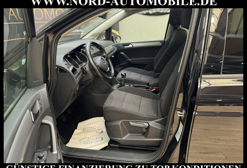 Volkswagen Touran Touran Comfortline 2.0 TDI Pano*Navi*16&apos;&apos;*