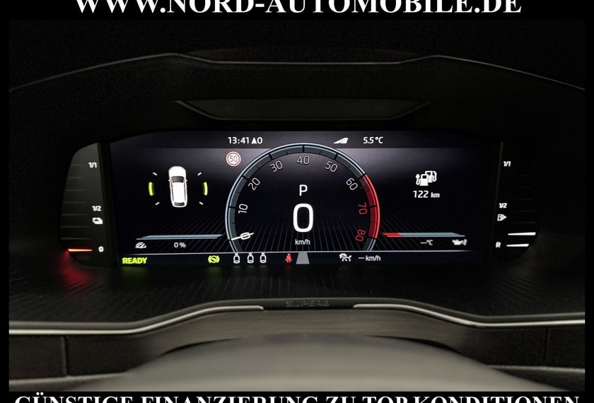 Skoda Superb Superb iV Combi Style 1.4 TSI DSG Leder/AHK/Navi