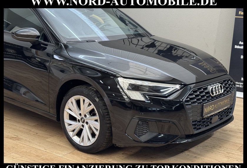 Audi A3 A3 Sportback 30 TFSI S-Tronic S-Line Kamera/LED