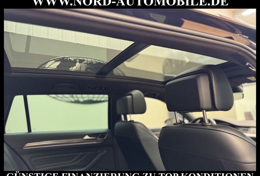 Volkswagen Passat Variant Passat Variant R-Line 2.0 TDI DSG Pano/Leder/18/