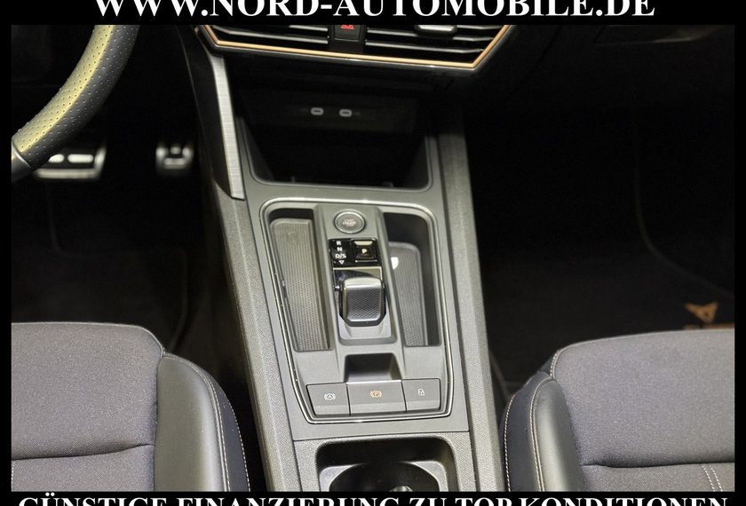 Cupra Leon Leon SP VZ 1.4 TSI e-HYBRID DSG Kamera/19/Navi