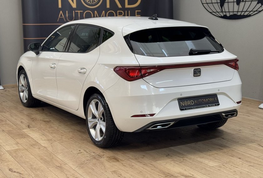 Seat Leon Leon FR e-HYBRID DSG Navi*LED*PDC*17''*