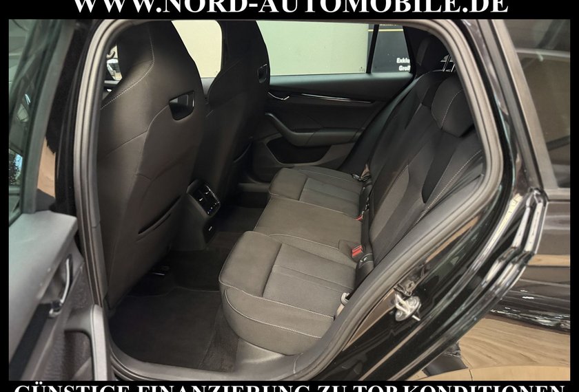 Skoda Octavia Octavia Combi Sportline 1.5 TSI e-TEC DSG Navi