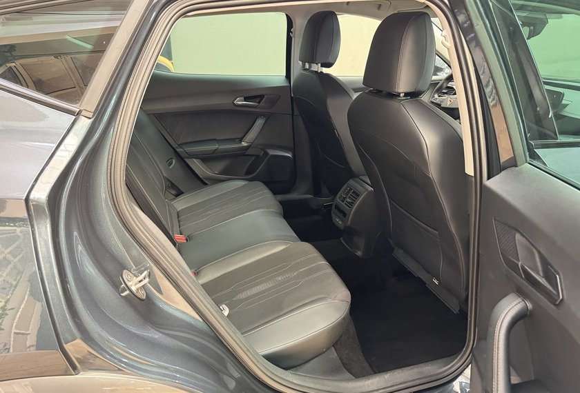 Cupra Formentor Formentor 1.5 TSI DSG LED/SHZ/ACC/PDC/Virt.Cockp