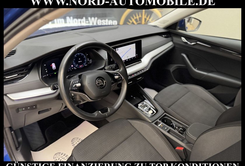 Skoda Octavia Octavia Combi 2.0 TDI DSG Ambition Matrix/ACC/17