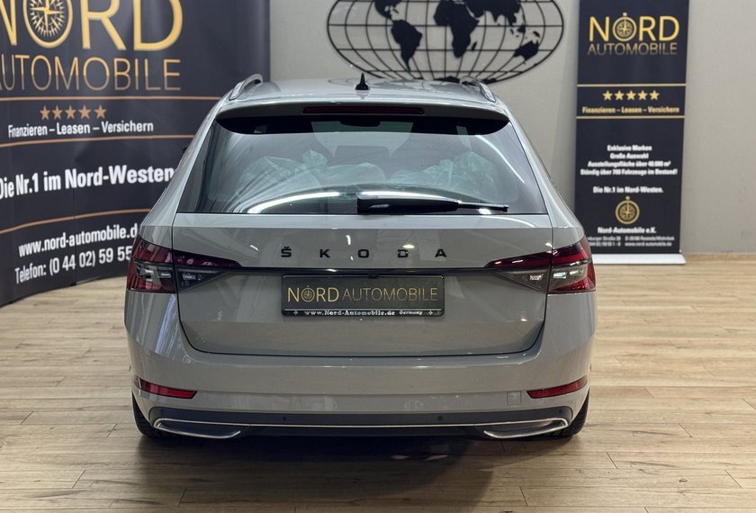 Skoda Superb Superb Combi 2.0 TDI DSG Sportline AHK/Area View