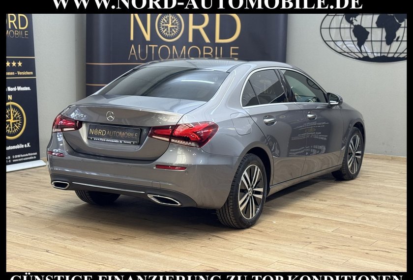 Mercedes-Benz A 250 A 250 e Limousine Progressive Distro+*Pano*MBEAM