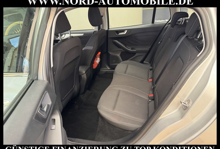 Ford Focus Focus Turnier 1.5 EcoBlue *LED*AHK*ACC*Kamera* C