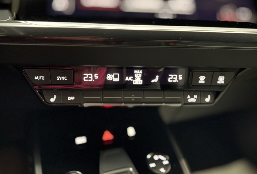 Audi Q4 e-tron Q4 e-tron 35 Sportback Edition One S-Line Matrix