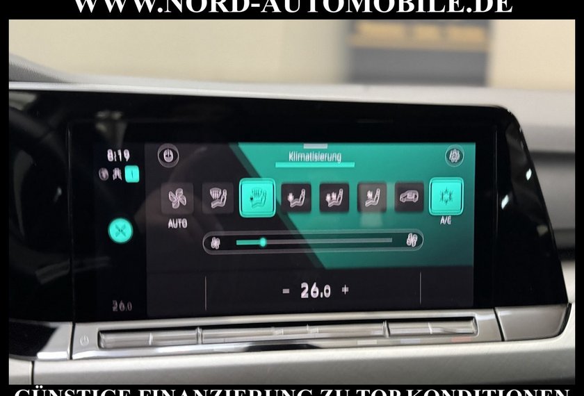 Volkswagen Golf Golf Life 1.0 eTSI DSG Navigation/LED/PDC