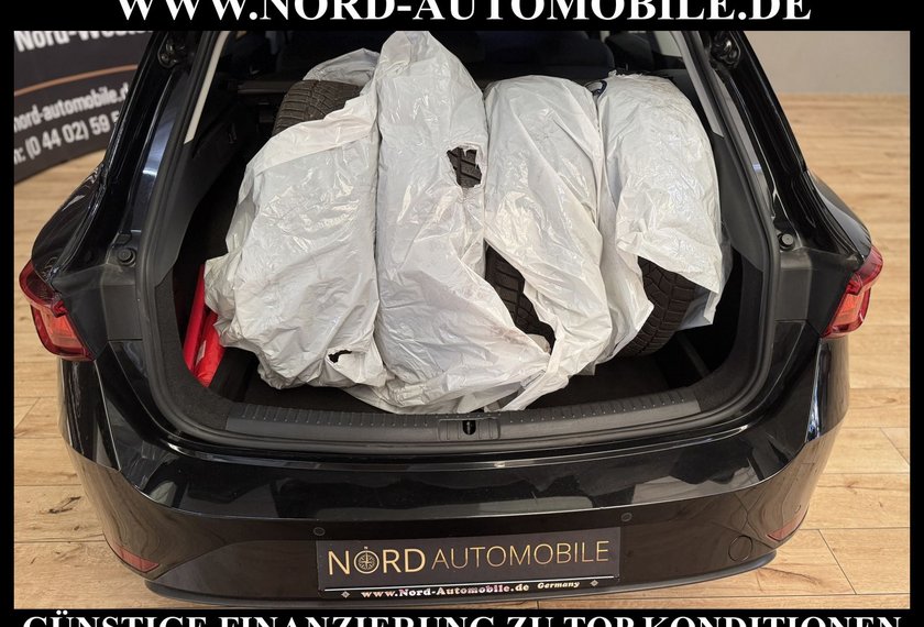 Seat Leon Leon SP Style 2.0 TDI DSG Navi/LED/Dig.Cockpit