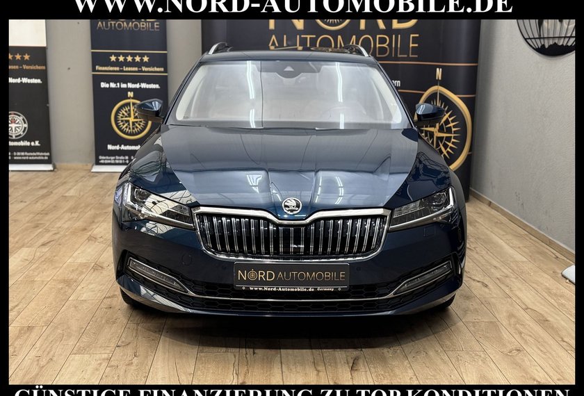 Skoda Superb Superb Combi 2.0 TDI DSG Premium *AHK*Pano*StHz*