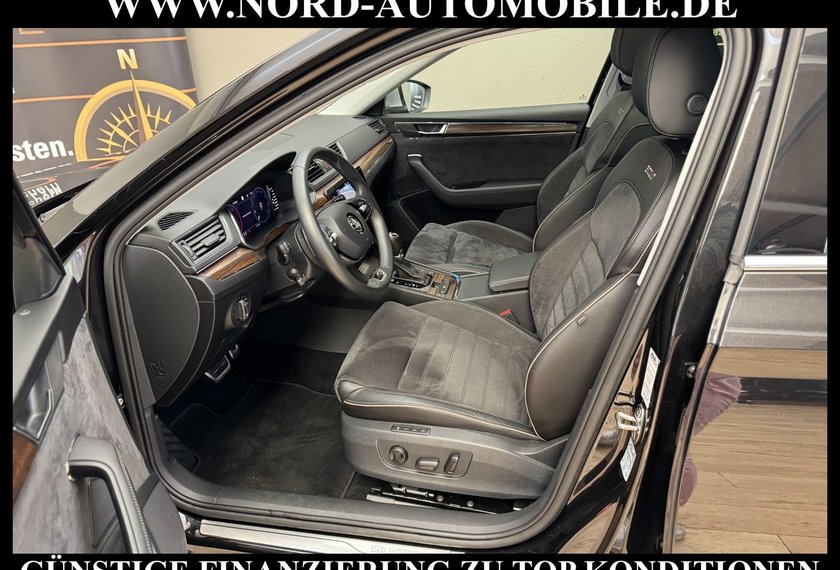 Skoda Superb Superb Combi SCOUT TDI DSG 4x4 *AHK*PANO*UPE61*