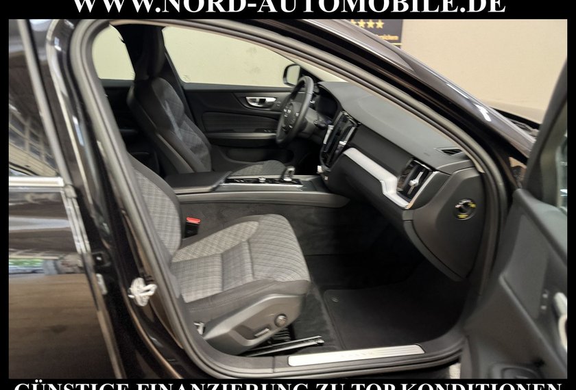 Volvo V60 V60 Kombi B4 D CORE *AHK*NAVI*LED*4xSHZ*UPE:57
