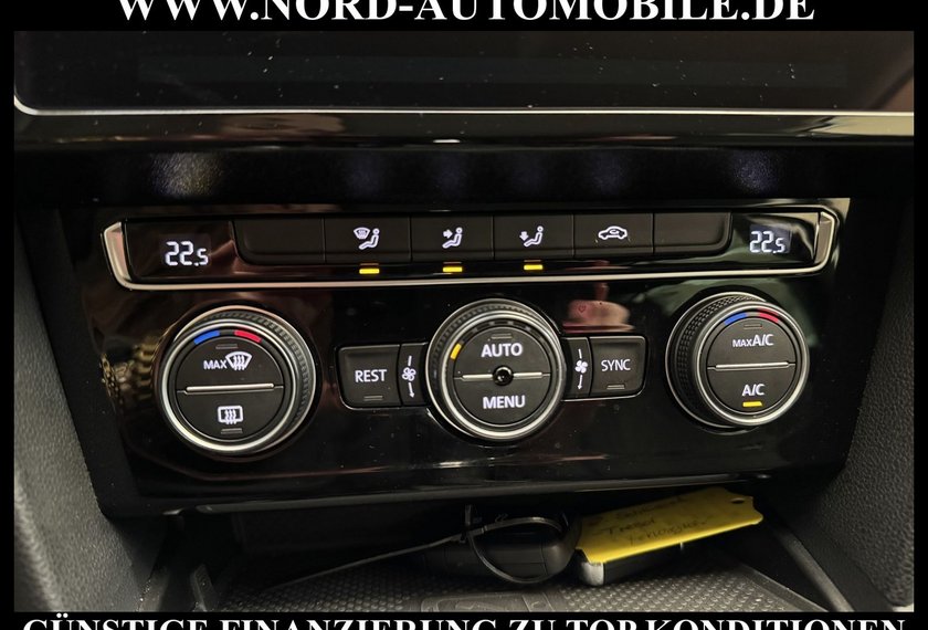 Volkswagen Passat Variant Passat Variant 1.5 TSI DSG AHK/Navi/LED/PDC Busi