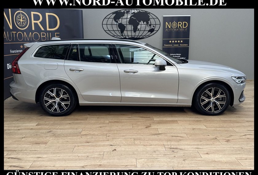 Volvo V60 V60 Kombi B4 Core *AHK*ACC*LED*4xSHZ*UPE:57