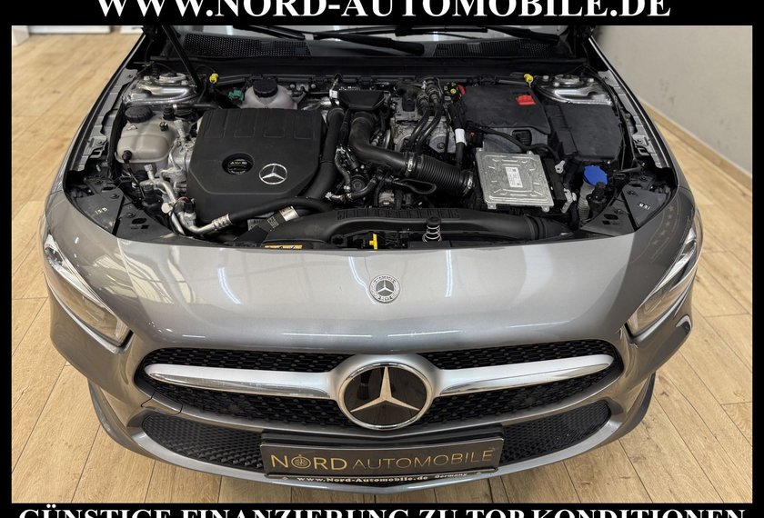 Mercedes-Benz A 250 A 250 e Limousine Progressive Distro+*Pano*MBEAM