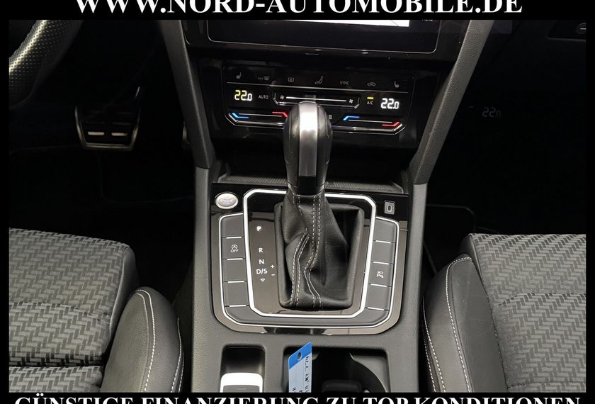 Volkswagen Passat Variant Passat Variant 2.0 TDI DSG R-Line StHz/Matrix/18