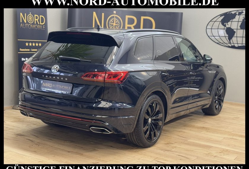 Volkswagen Touareg Touareg 4MOT 3.0 TDI R-Line Black Style UPE 106