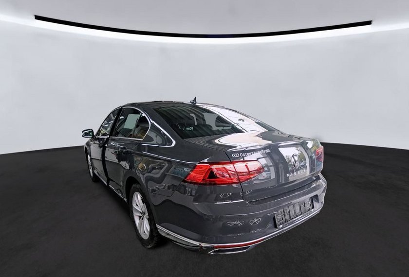Volkswagen Passat Passat Limousine Elegance 2.0 TDI DSG Kamera/Dig