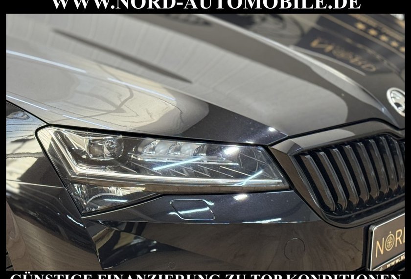 Skoda Superb Superb Combi Sportline 2.0 TDI DSG AHK/Area View