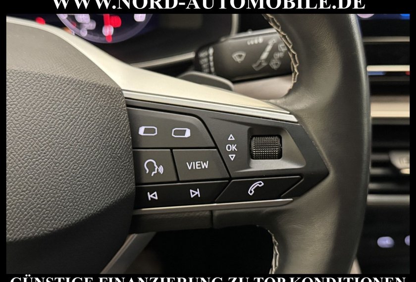 Seat Leon Leon Xcellence 1.4 TSI e-HYBRID DSG Navi/LED/17