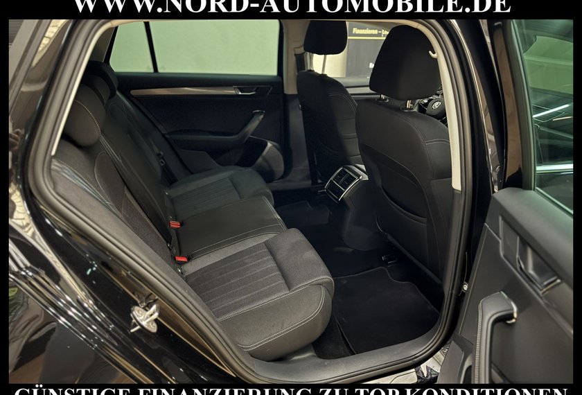 Skoda Superb Superb Combi 2.0 TDI Style DSG Navi/LED/Virt.Coc