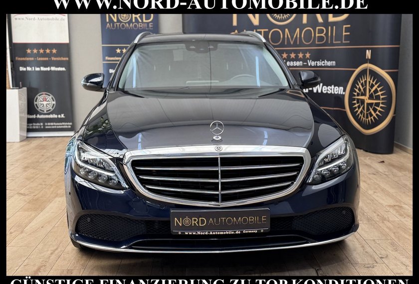 Mercedes-Benz C 300 C 300 d T Exclusive *AHK*Leder*Kamera*Ambi*17Z*