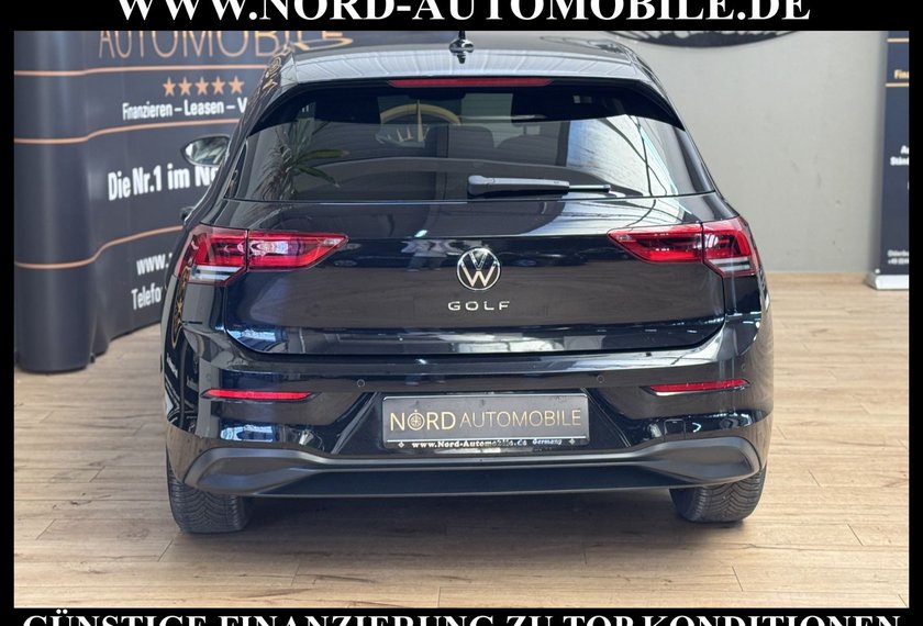 Volkswagen Golf Golf VIII Lim.1.5 TSI Life Navi/LED/SHZ/PDC/