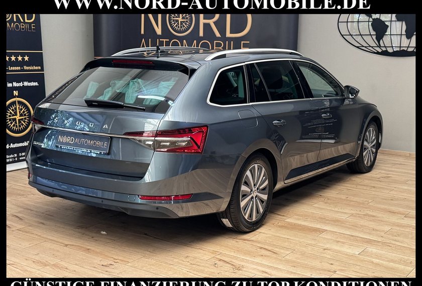 Skoda Superb Superb Combi Style 2.0 TDI DSG Pano/AHK/Kamera
