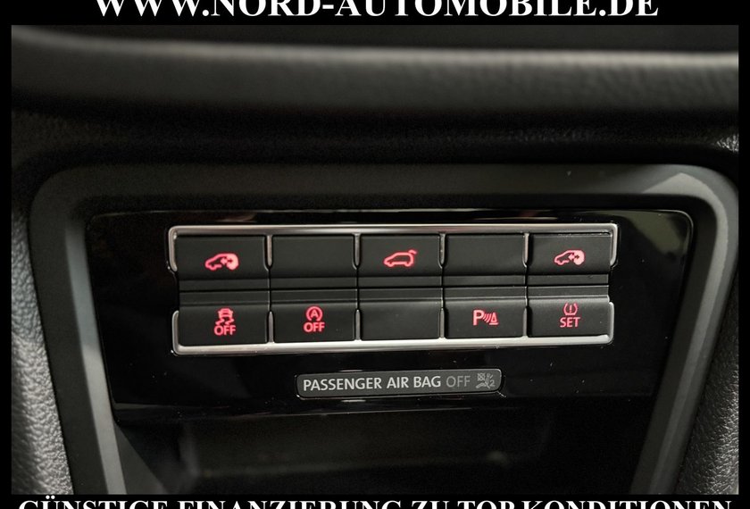 Volkswagen Sharan Sharan 2.0 TDI DSG United 7-Sitzer/Pano/Navi/18/