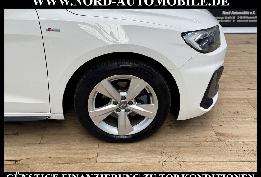 Audi A1 A1 Sportback S-Line 1.0 TFSI S-Tronic Virt.Co