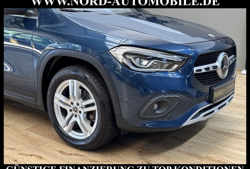 Mercedes-Benz GLA 200 GLA 200 d 4-MATIC STYLE *OFFROAD*AHK*DISTR*UPE53