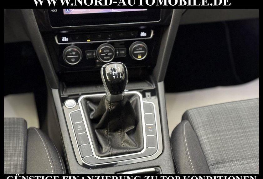 Volkswagen Passat Variant Passat Variant Business 2.0 TDI Kamera/AHK/Navi/