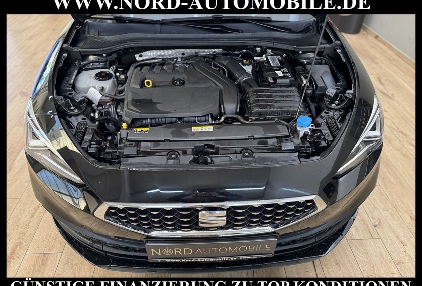 Seat Leon Leon SP XCELLENCE 1.5 eTSI DSG AHK/Kamera/Navi