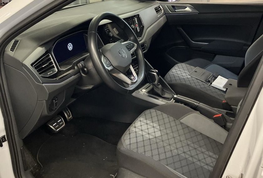 Volkswagen Taigo Taigo R-Line 1.5 TSI DSG Matrix/Dig.Cockpit/Kame