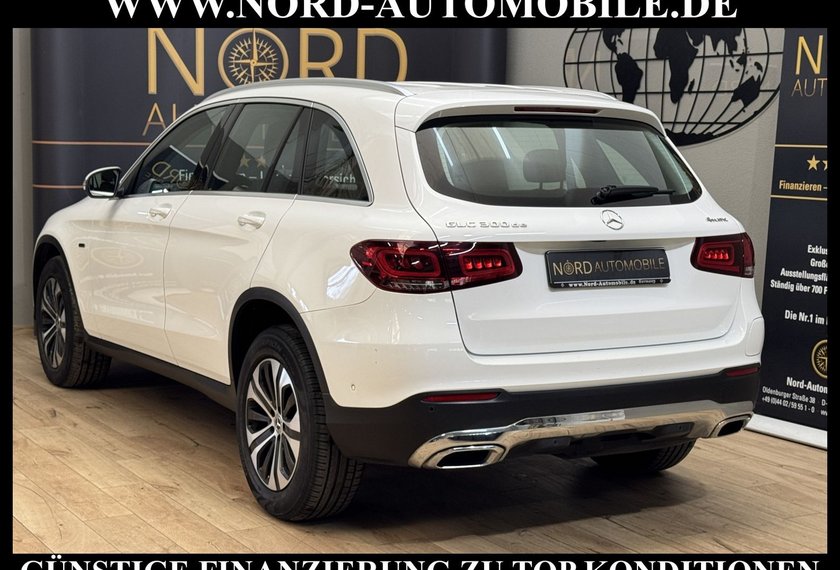 Mercedes-Benz GLC 300 GLC 300 de 4Matic *Distro*AHK*EasyPack*Kam*LED*
