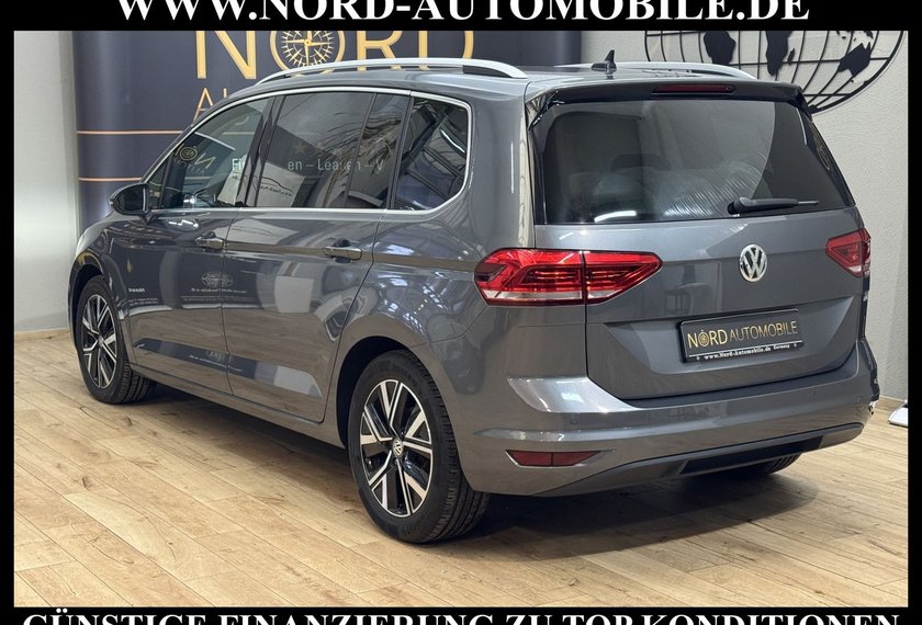 Volkswagen Touran Touran Highline 1.5 TSI DSG Pano/ACC/Navi/LED/17